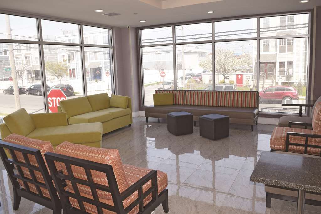 La Quinta Inn & Suites Far Rockaway - Beach Hotel Нью-Йорк Интерьер фото